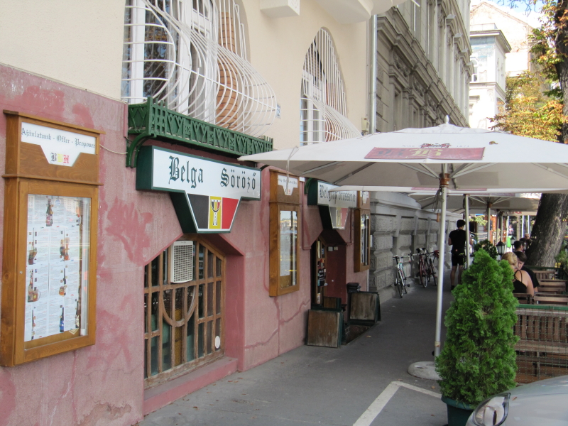 Belga Sorozo Budapest