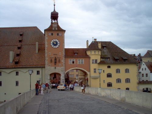 bridge regensburg