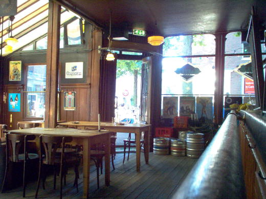 Carel's Caf inside